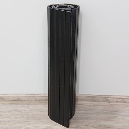 Černá dřevěná roletka 116x54 cm