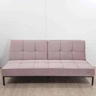 I ve čtvrtek to bude v novinkách zajímavé 💞 Jako vždy v čase 10-10.30 v kategorii Nově v nabídce