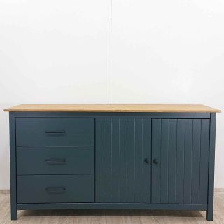 V úterý se těšte na skvělou komodu Marckeric 🤎 Novinky vkládáme vždy PO-PA 10-10.30 do kategorie Nově v nabídce